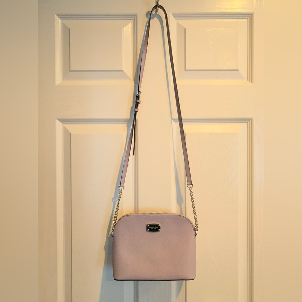 Authentic Michael Kors Lavendar/Lilac Small Crossbody purse